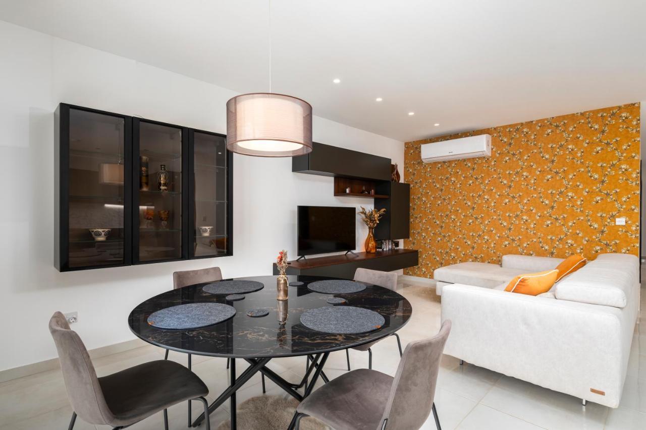 Modern 3br Stylish With Large Balcony - Close To St Julians And St Georges Bay